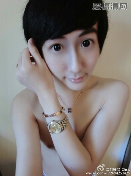  刘梓晨 个人资料整容前照片曝光