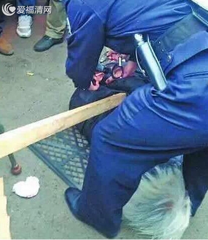 哈尔滨道外区一女子当街砍死乞丐后继续逛市场
