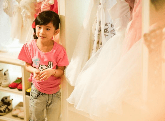 刑警队长中小顾婷是谁演的 顾婷的饰演者李芳淙的个人资料