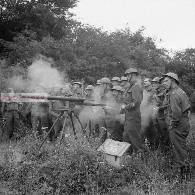 特种武器造价仅10英镑，使用白磷弹但毛病一大堆