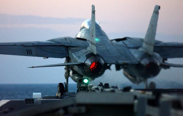 F-14雄猫为何被推崇至今？实战屡次击落苏制军机