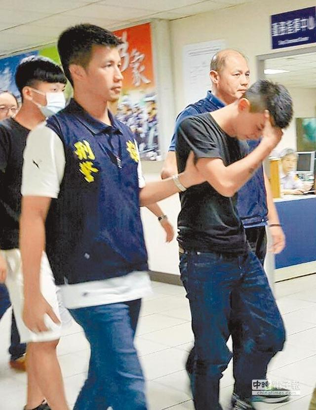 12岁谈恋爱玩裸聊，入黑帮开毒趴，如今他成中国第一位入狱童星