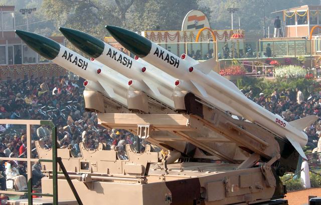 印度工业彻骨之痛：一型33年都没抄好的防空导弹