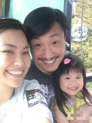 郑中基老婆是谁 44岁的郑中基跟他的36岁妻女素颜照