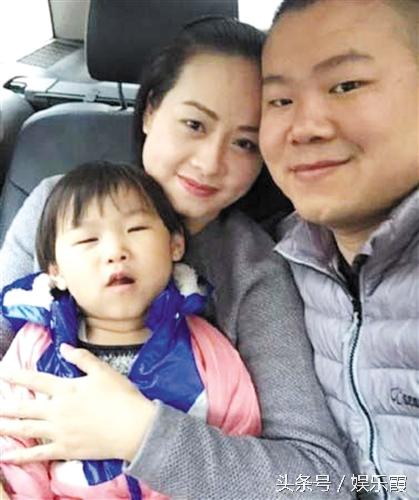 31岁岳云鹏和他的妻女近照
