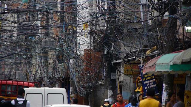 11张图，中国的电工看哭了！印度电工智商高胆量大