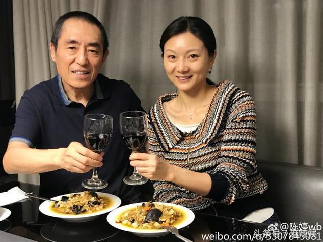 情人节大餐 50年没做饭张艺谋为妻子做了一碗陕西臊子面