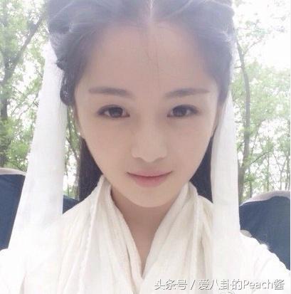 杨幂被替身抢风头？Baby、李易峰、陈妍希也曾被指不如替身