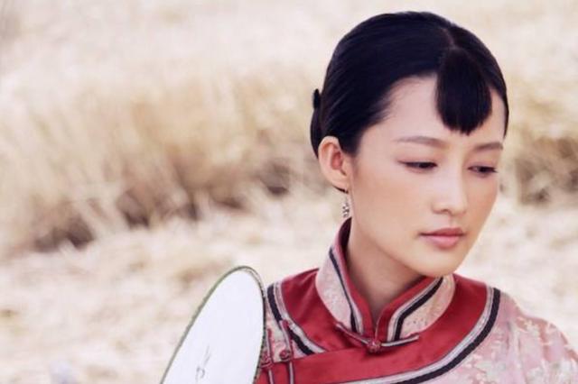 《白鹿原》影版VS剧版主角对比，张雨绮和李沁谁更像田小娥？
