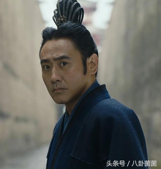 《军师联盟》曹操测司马懿，回头一瞬鹰视狼顾之相吴秀波演技绝了