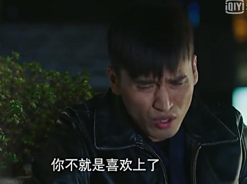 《我的前半生》一个装一个怂一个废物，三个男人总结很到位