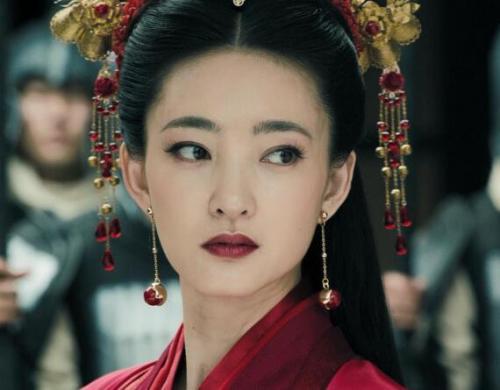 九个版本的妲己，傅艺伟最经典，范冰冰长得像，最辣眼睛的是她！