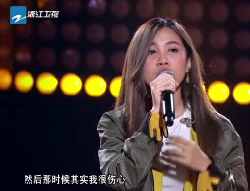 中国新歌声这位姑娘，因牙齿嘲笑被陈奕迅选中，最喜欢邓紫棋？