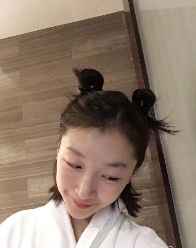 女明星卸妆素颜照片大比拼 杨幂最美她竟然差别最大