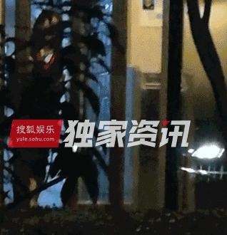 胡歌夜会神秘女5小时！女子形象好气质佳 老胡是要脱单的节奏？