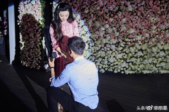 李晨向范冰冰求婚成功 求婚现场浪漫曝光